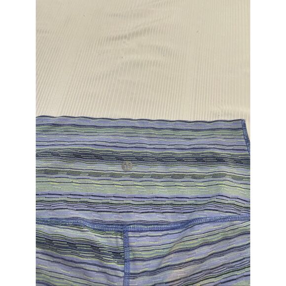Lululemon Boogie Booty Shorts Size Small Medium See Measurements - Picture 7 of 7